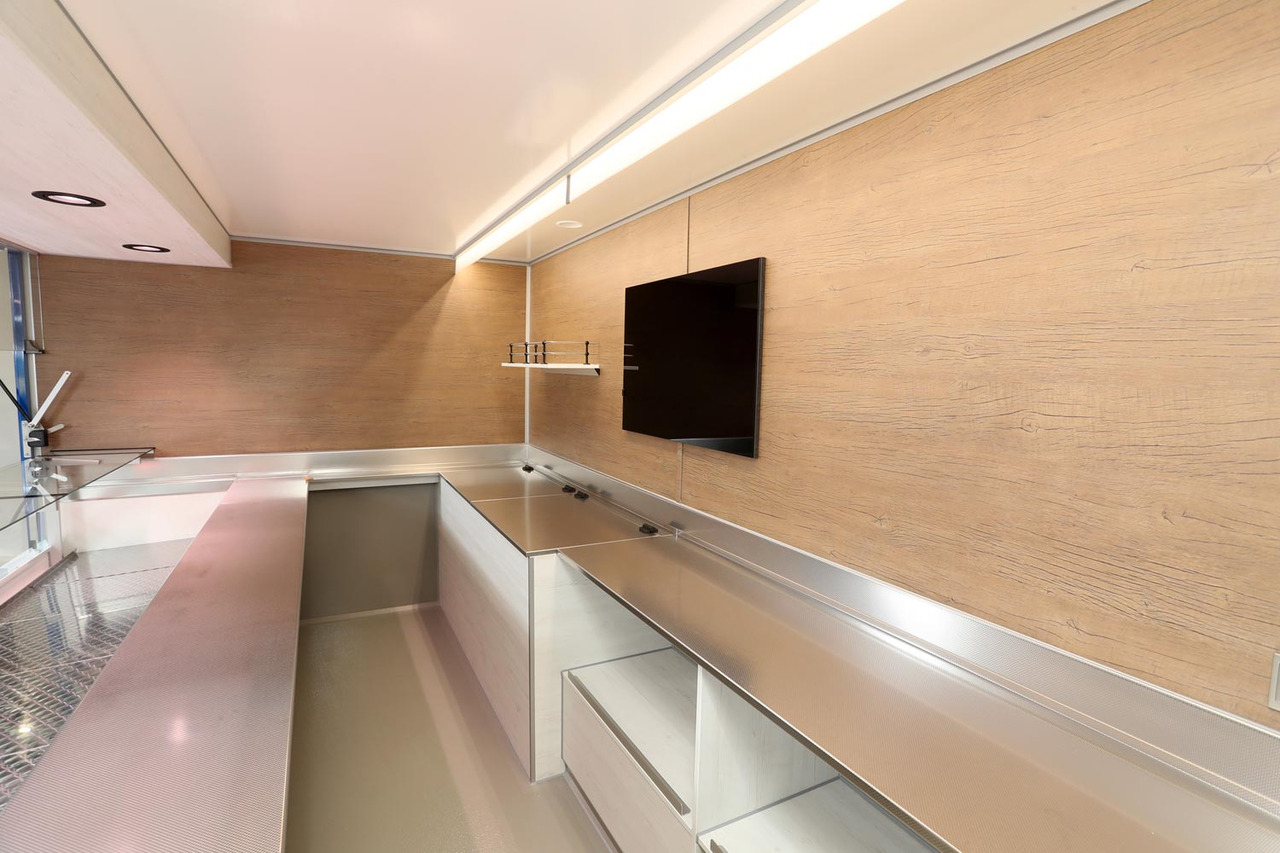 Verkaufsanhänger BORCO HÖHNS - Myyntivaunu: kuva Verkaufsanhänger BORCO HÖHNS - Myyntivaunu Verkaufsanhänger BORCO HÖHNS - Myyntivaunu: kuva Verkaufsanhänger BORCO HÖHNS - Myyntivaunu