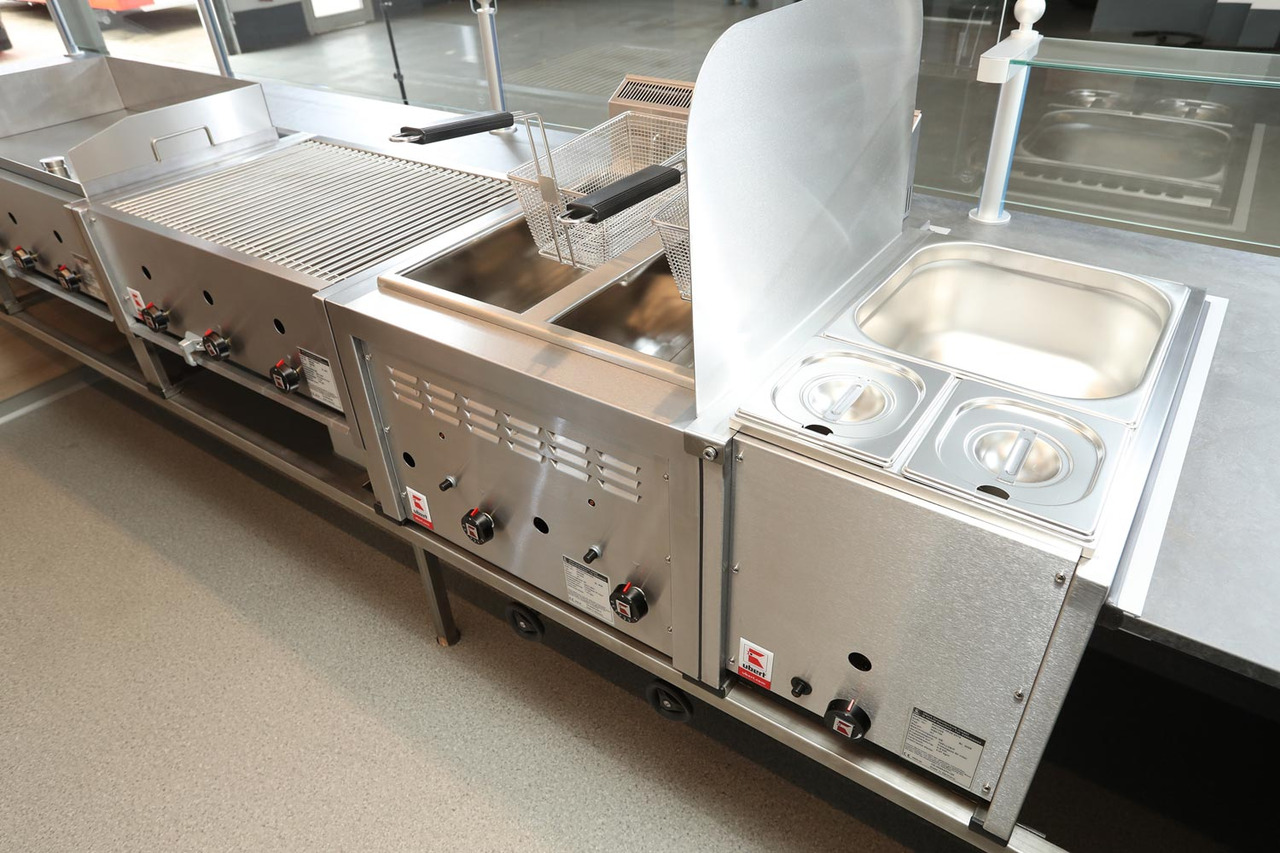 Verkaufsanhänger BORCO HÖHNS - Myyntivaunu: kuva Verkaufsanhänger BORCO HÖHNS - Myyntivaunu Verkaufsanhänger BORCO HÖHNS - Myyntivaunu: kuva Verkaufsanhänger BORCO HÖHNS - Myyntivaunu