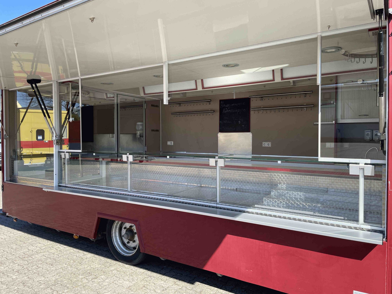 Verkaufsanhänger Esselmann - Myyntivaunu: kuva Verkaufsanhänger Esselmann - Myyntivaunu Verkaufsanhänger Esselmann - Myyntivaunu: kuva Verkaufsanhänger Esselmann - Myyntivaunu