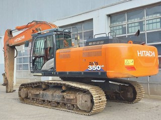 HITACHI ZX350LCN - 6 - Telakaivukone: kuva HITACHI ZX350LCN - 6 - Telakaivukone HITACHI ZX350LCN - 6 - Telakaivukone: kuva HITACHI ZX350LCN - 6 - Telakaivukone