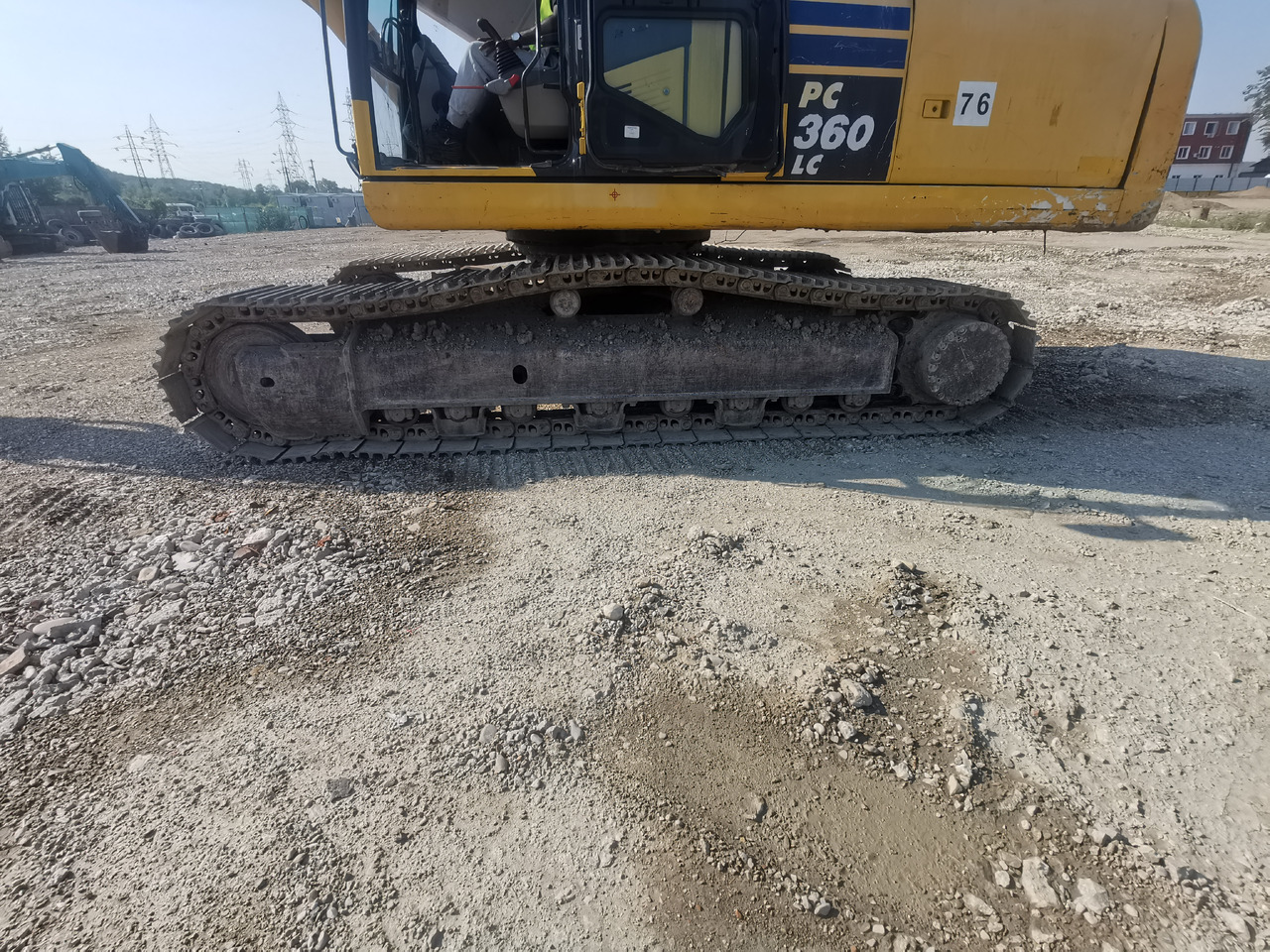 KOMATSU PC360 LC -10 - Kaivuri: kuva KOMATSU PC360 LC -10 - Kaivuri KOMATSU PC360 LC -10 - Kaivuri: kuva KOMATSU PC360 LC -10 - Kaivuri
