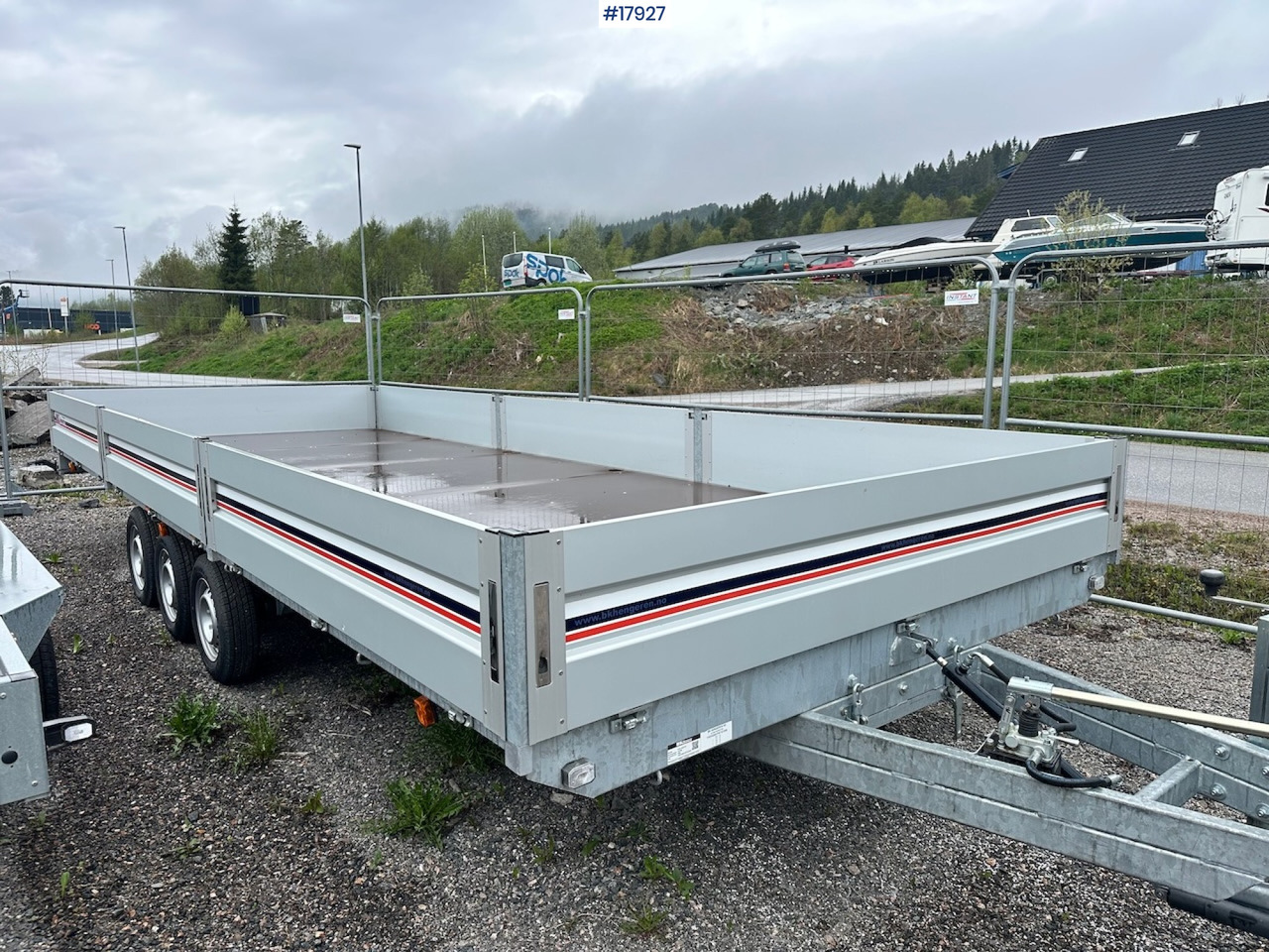 BK-hengeren til rør - Lavaperävaunu: kuva BK-hengeren til rør - Lavaperävaunu BK-hengeren til rør - Lavaperävaunu: kuva BK-hengeren til rør - Lavaperävaunu
