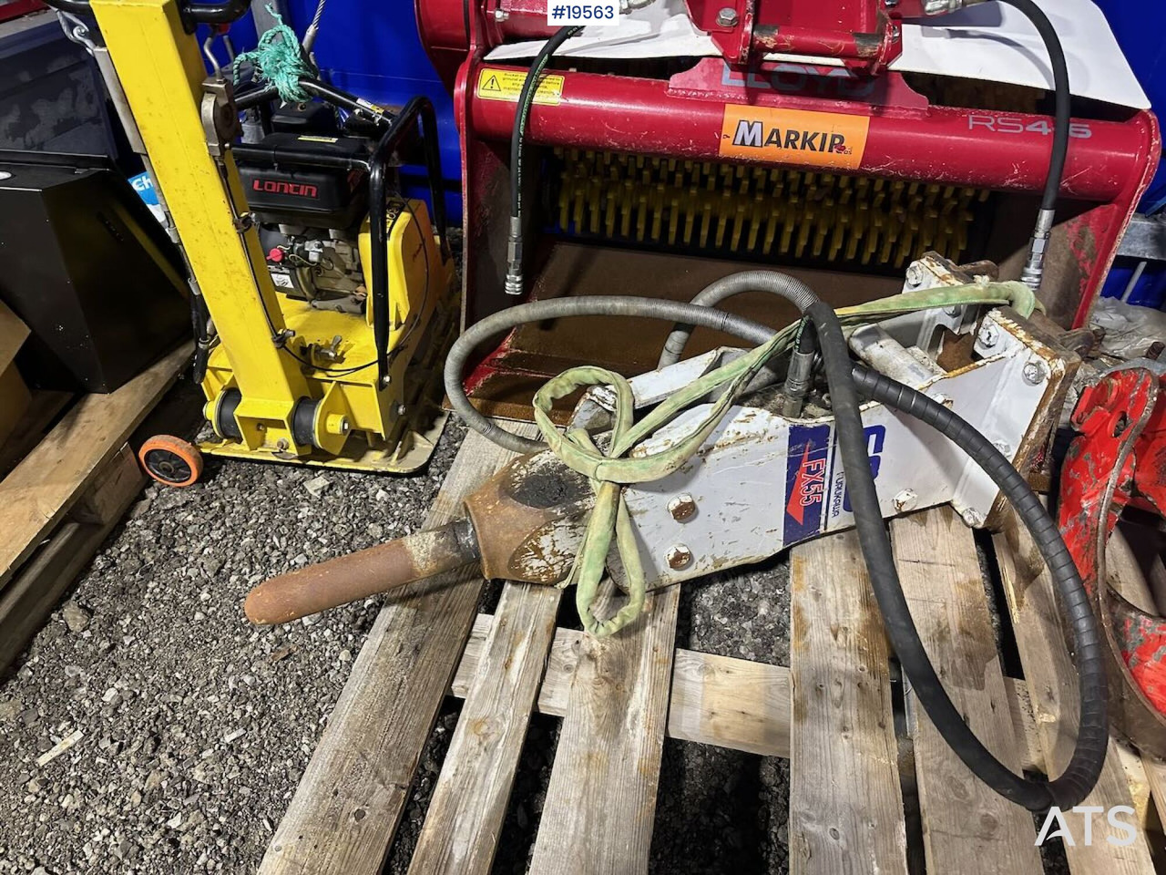 Kaivuri Case CX50B gravemaskin m/ rototilt, hammer, klype og 3 skuffer. Lavt timetall!: kuva Kaivuri Case CX50B gravemaskin m/ rototilt, hammer, klype og 3 skuffer. Lavt timetall!