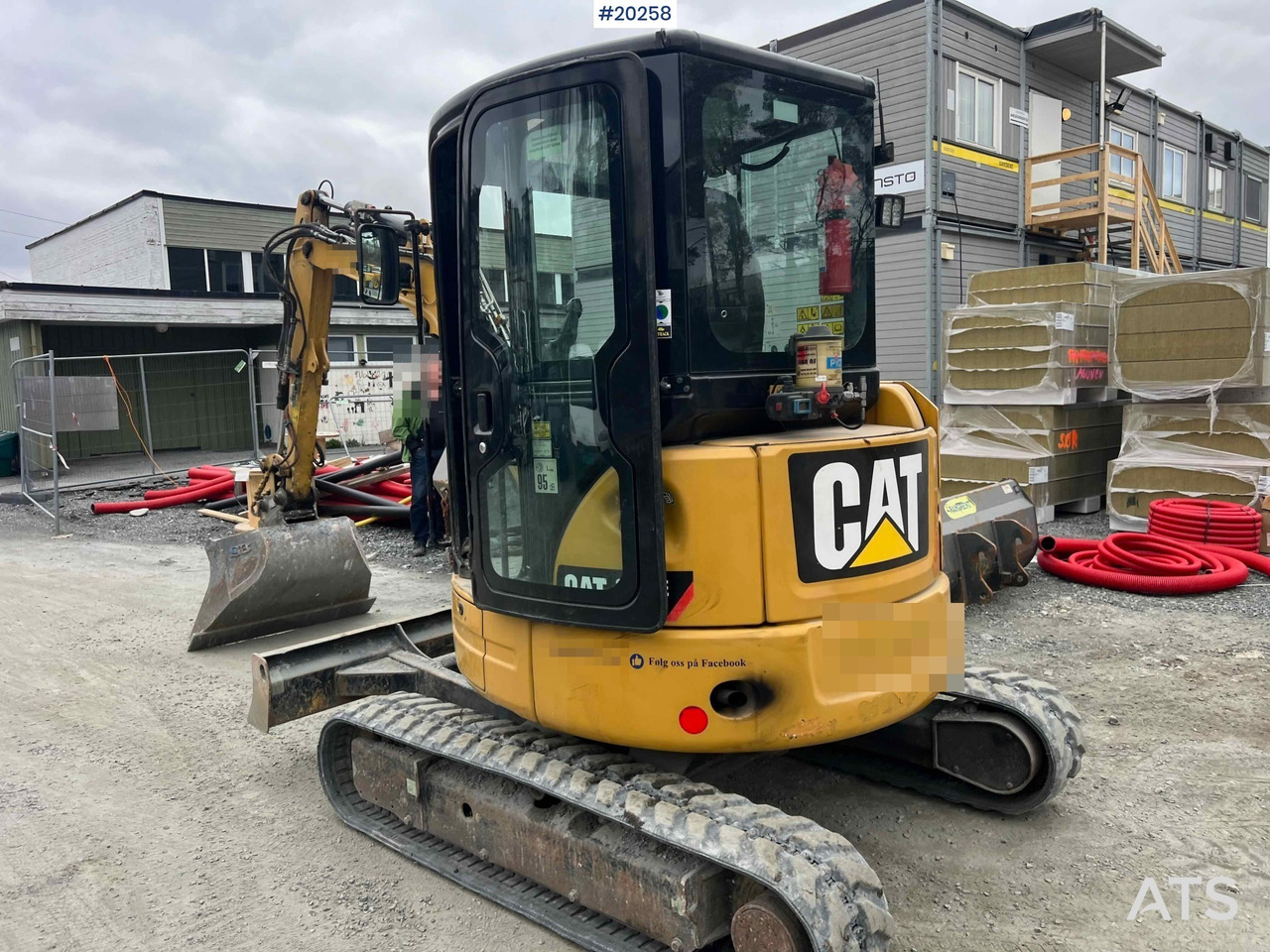 Kaivuri Caterpillar 303.5ECR: kuva Kaivuri Caterpillar 303.5ECR Kaivuri Caterpillar 303.5ECR: kuva Kaivuri Caterpillar 303.5ECR
