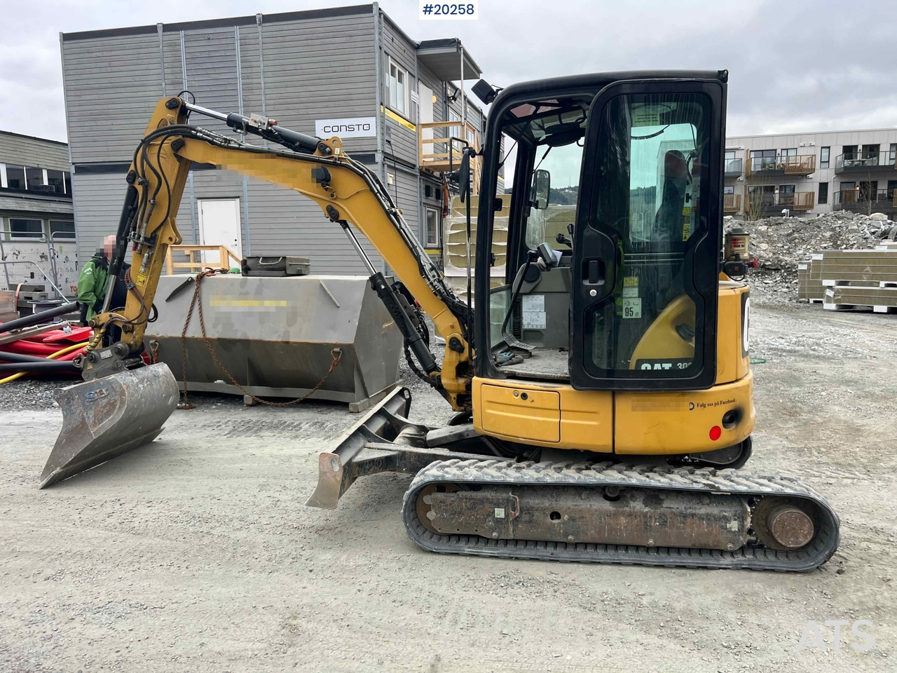 Kaivuri Caterpillar 303.5ECR: kuva Kaivuri Caterpillar 303.5ECR Kaivuri Caterpillar 303.5ECR: kuva Kaivuri Caterpillar 303.5ECR