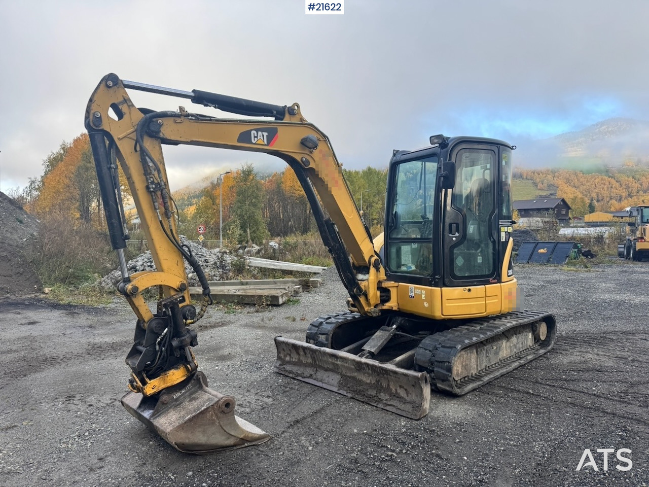 Caterpillar CAT 305C m/ Rototilt og 2 skuffer - Telakaivukone: kuva Caterpillar CAT 305C m/ Rototilt og 2 skuffer - Telakaivukone Caterpillar CAT 305C m/ Rototilt og 2 skuffer - Telakaivukone: kuva Caterpillar CAT 305C m/ Rototilt og 2 skuffer - Telakaivukone