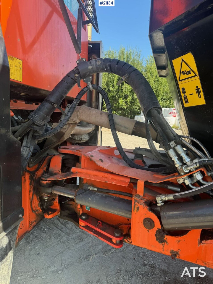 Nivelkippiauto Doosan DA 30: kuva Nivelkippiauto Doosan DA 30