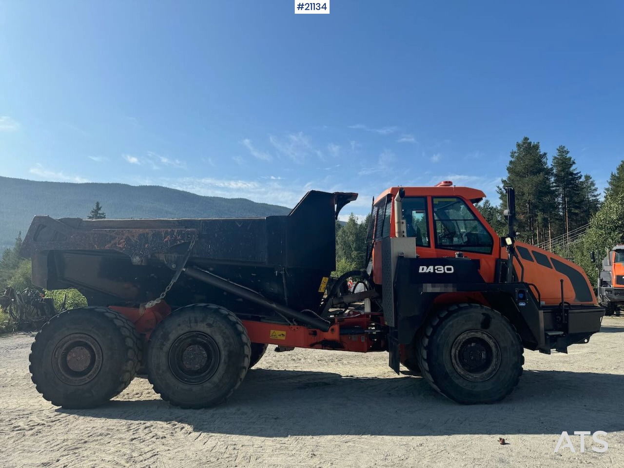 Nivelkippiauto Doosan DA 30: kuva Nivelkippiauto Doosan DA 30