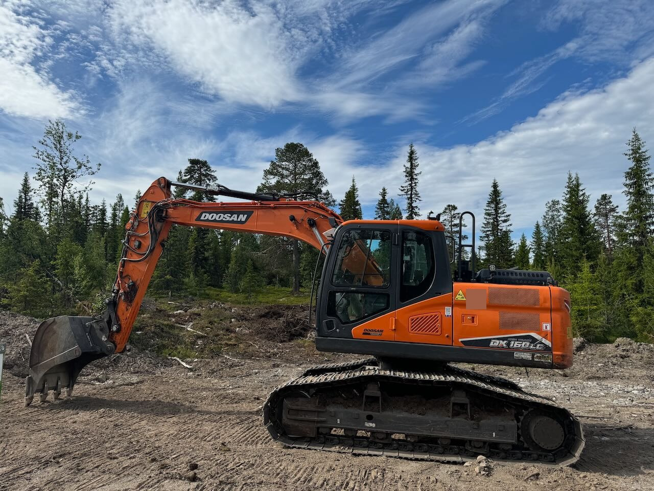 Doosan DX160LC - Telakaivukone: kuva Doosan DX160LC - Telakaivukone Doosan DX160LC - Telakaivukone: kuva Doosan DX160LC - Telakaivukone