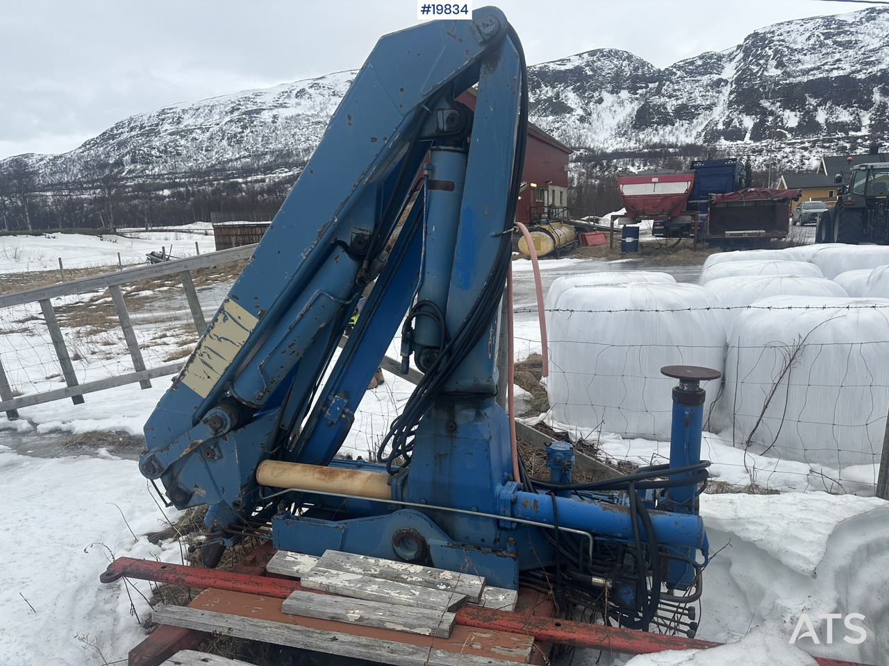 HMF rear-mounted 10 t/m crane - Kappaletavaranosturi: kuva HMF rear-mounted 10 t/m crane - Kappaletavaranosturi HMF rear-mounted 10 t/m crane - Kappaletavaranosturi: kuva HMF rear-mounted 10 t/m crane - Kappaletavaranosturi