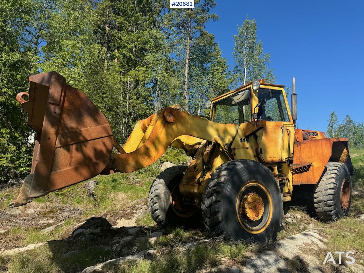 Hanomag 44 - Pyöräkuormaaja: kuva Hanomag 44 - Pyöräkuormaaja Hanomag 44 - Pyöräkuormaaja: kuva Hanomag 44 - Pyöräkuormaaja