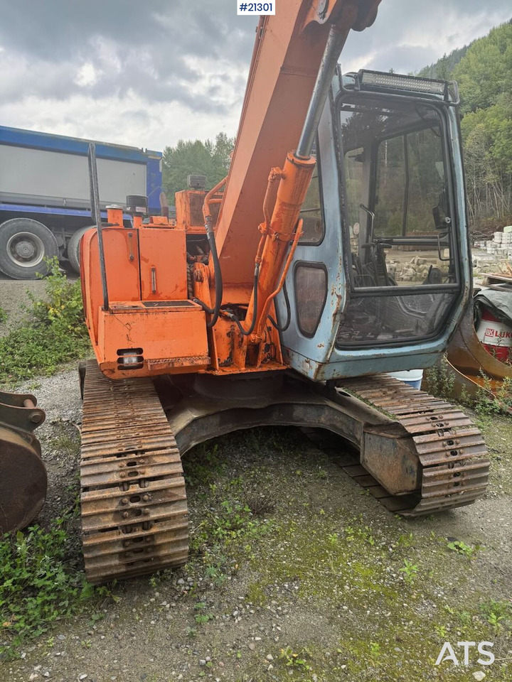 Hitachi EX60 - Telakaivukone: kuva Hitachi EX60 - Telakaivukone Hitachi EX60 - Telakaivukone: kuva Hitachi EX60 - Telakaivukone