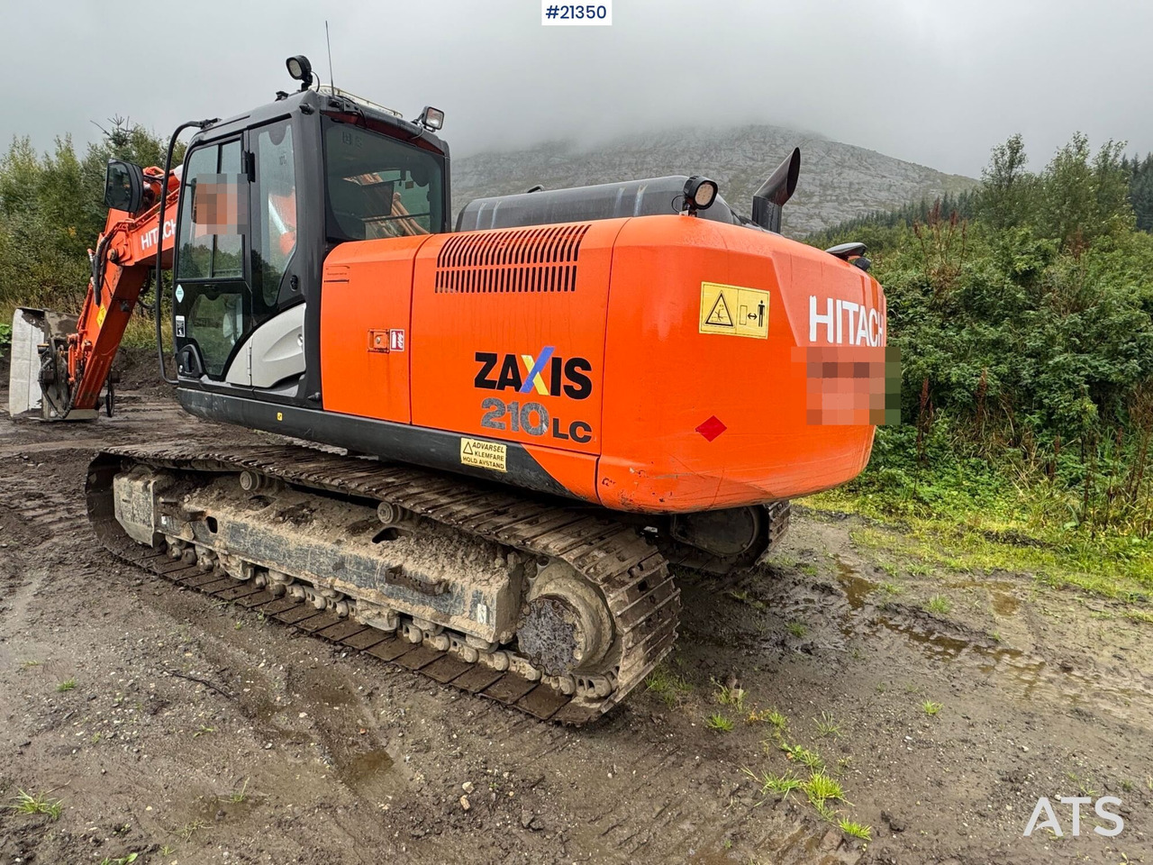 Kaivuri Hitachi ZX210LC: kuva Kaivuri Hitachi ZX210LC