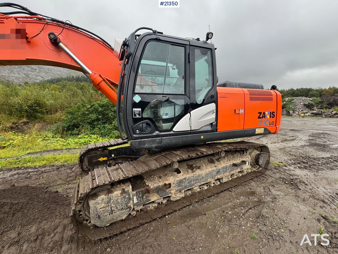 Kaivuri Hitachi ZX210LC: kuva Kaivuri Hitachi ZX210LC