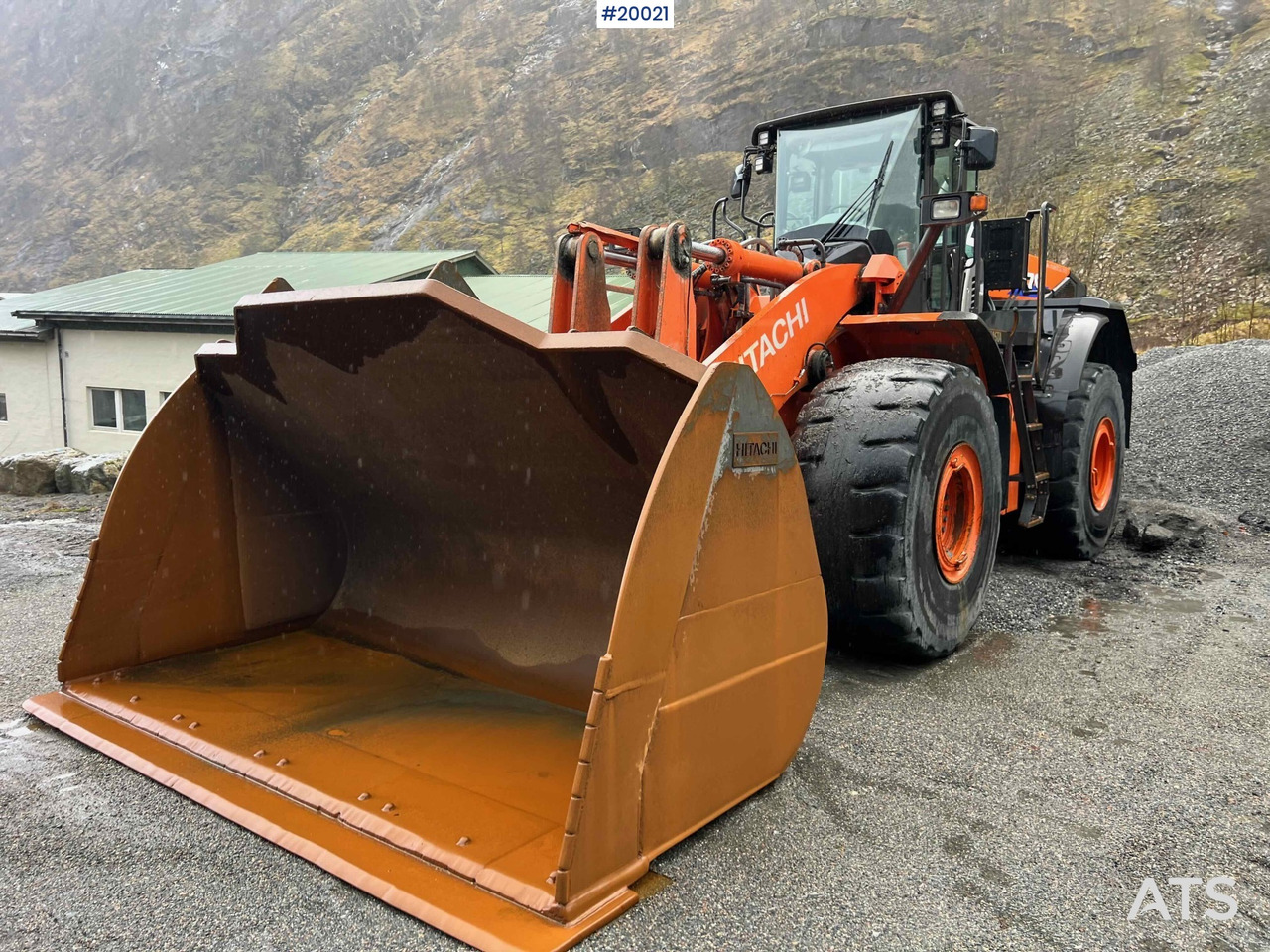 Hitachi zw370-6 Hjullaster m/ vekt, skriver og skuffe - Pyöräkuormaaja: kuva Hitachi zw370-6 Hjullaster m/ vekt, skriver og skuffe - Pyöräkuormaaja Hitachi zw370-6 Hjullaster m/ vekt, skriver og skuffe - Pyöräkuormaaja: kuva Hitachi zw370-6 Hjullaster m/ vekt, skriver og skuffe - Pyöräkuormaaja