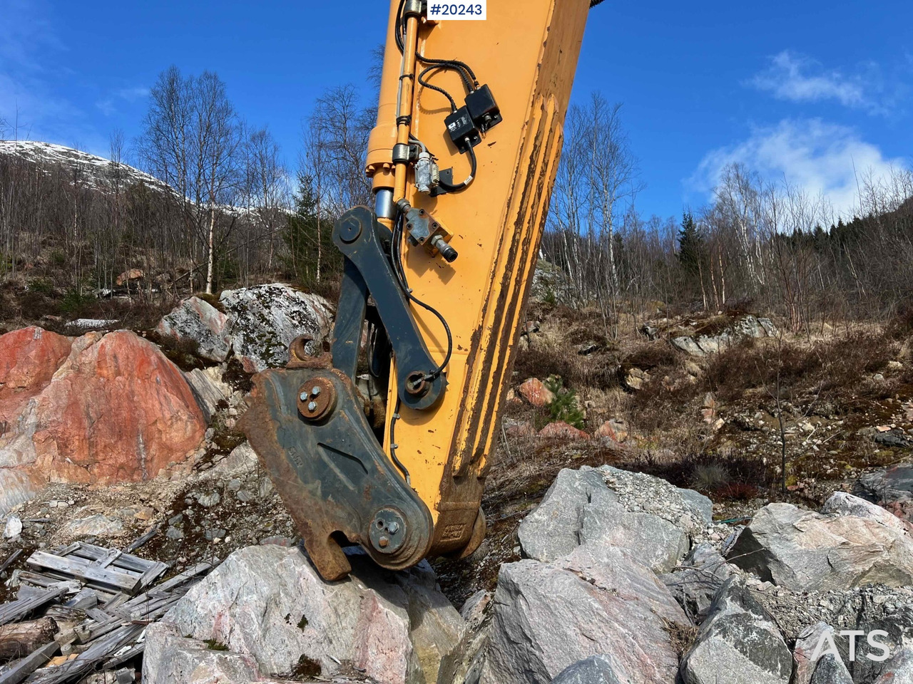 Kaivuri Hyundai Robex 235LCR-9 m/ Graveskuffe og gps: kuva Kaivuri Hyundai Robex 235LCR-9 m/ Graveskuffe og gps Kaivuri Hyundai Robex 235LCR-9 m/ Graveskuffe og gps: kuva Kaivuri Hyundai Robex 235LCR-9 m/ Graveskuffe og gps