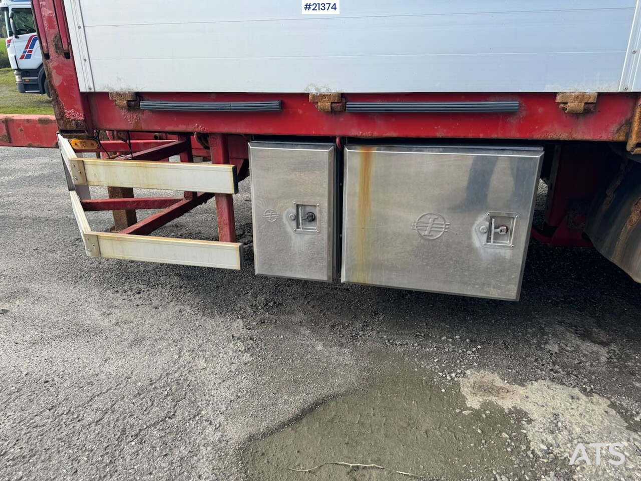 Leasing Istrail 2 akslet plankjerre Istrail 2 akslet plankjerre: kuva Leasing Istrail 2 akslet plankjerre Istrail 2 akslet plankjerre