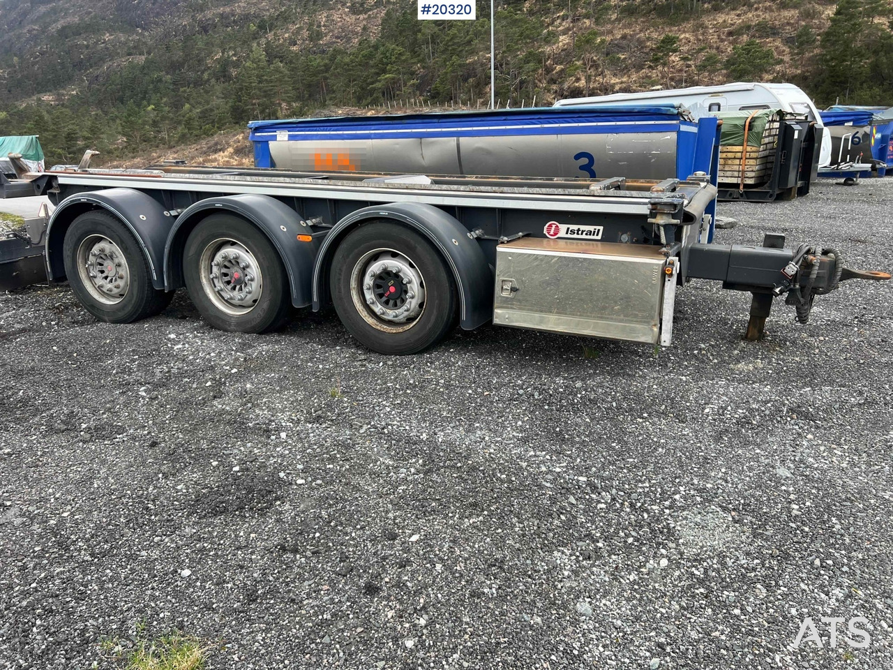 Istrail Krok kjerre - Vaihtolavaperävaunu/ Nostovarsi vaihtolavaperävaunu: kuva Istrail Krok kjerre - Vaihtolavaperävaunu/ Nostovarsi vaihtolavaperävaunu Istrail Krok kjerre - Vaihtolavaperävaunu/ Nostovarsi vaihtolavaperävaunu: kuva Istrail Krok kjerre - Vaihtolavaperävaunu/ Nostovarsi vaihtolavaperävaunu
