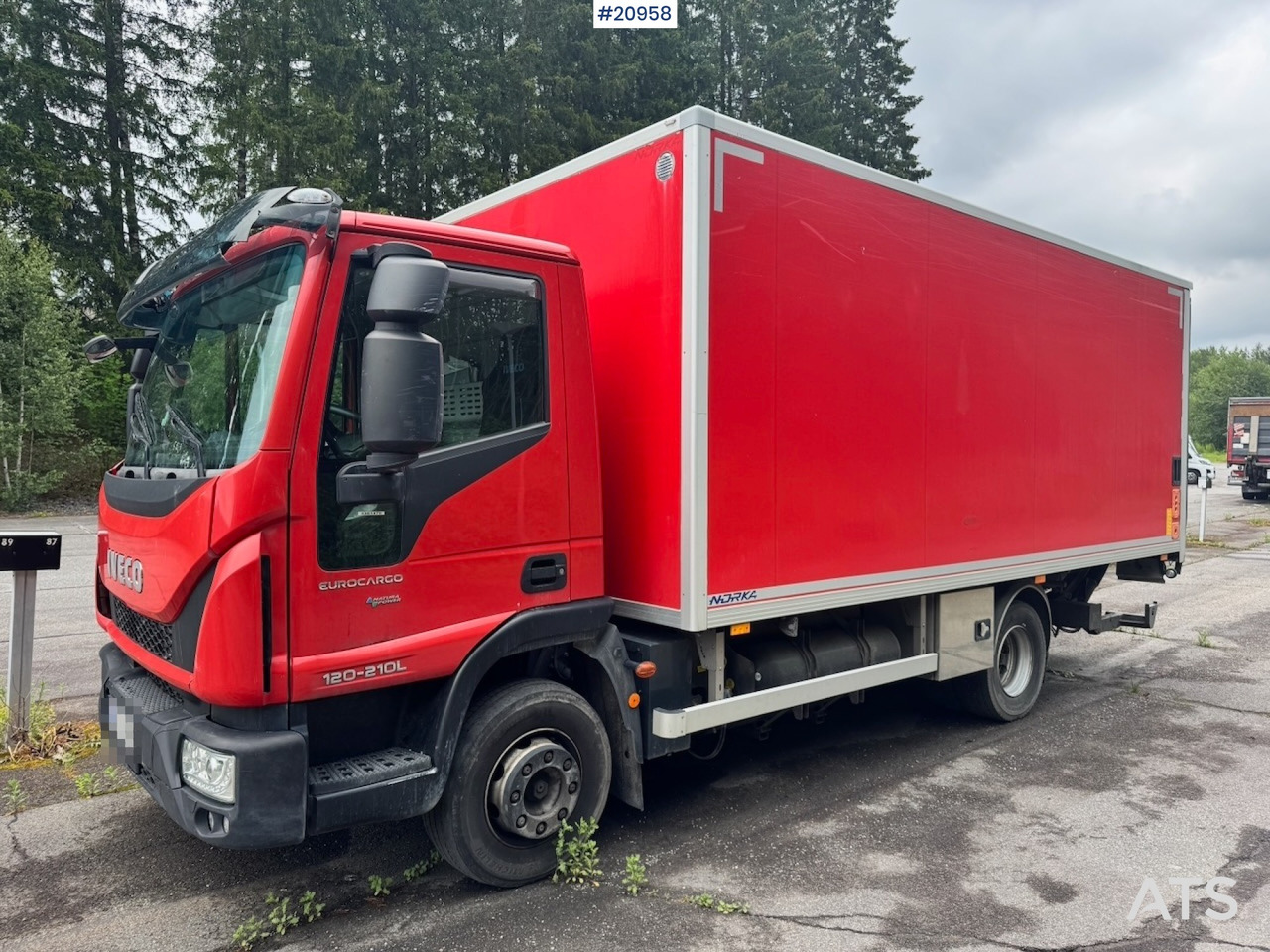 Iveco EuroCargo 120-210L - Umpikori kuorma-auto: kuva Iveco EuroCargo 120-210L - Umpikori kuorma-auto Iveco EuroCargo 120-210L - Umpikori kuorma-auto: kuva Iveco EuroCargo 120-210L - Umpikori kuorma-auto