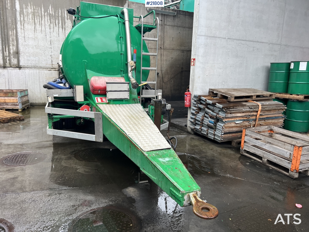 Jyki 2002 jyki ts2-15cr 2 akslet tankhenger rep.objekt - Säiliöperävaunu: kuva Jyki 2002 jyki ts2-15cr 2 akslet tankhenger rep.objekt - Säiliöperävaunu Jyki 2002 jyki ts2-15cr 2 akslet tankhenger rep.objekt - Säiliöperävaunu: kuva Jyki 2002 jyki ts2-15cr 2 akslet tankhenger rep.objekt - Säiliöperävaunu