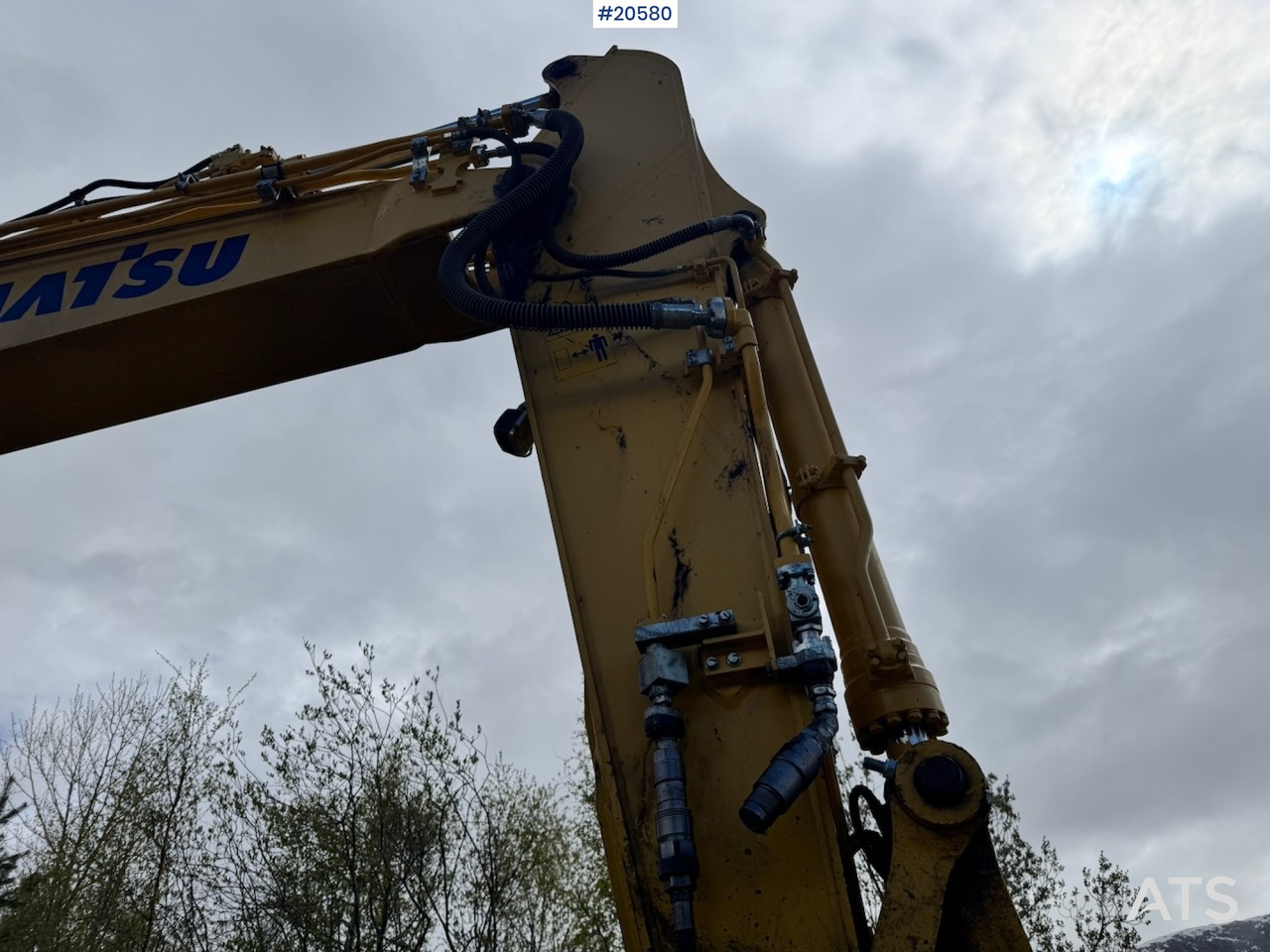 Kaivuri Komatsu HB215LC-2: kuva Kaivuri Komatsu HB215LC-2