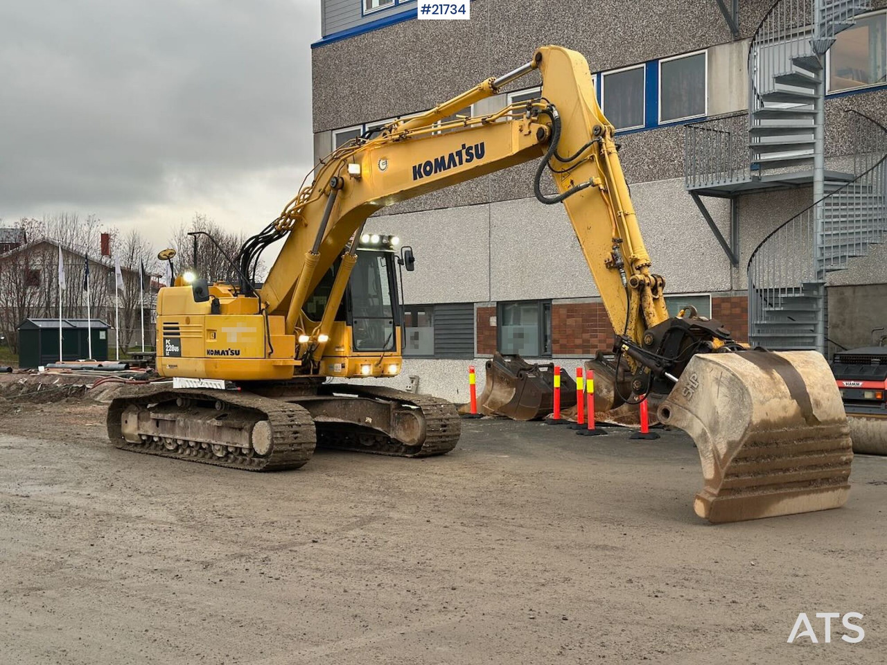Komatsu PC228USLC-8 gravemaskin m/ 3 skuffer og rototilt. SE VIDEO - Telakaivukone: kuva Komatsu PC228USLC-8 gravemaskin m/ 3 skuffer og rototilt. SE VIDEO - Telakaivukone Komatsu PC228USLC-8 gravemaskin m/ 3 skuffer og rototilt. SE VIDEO - Telakaivukone: kuva Komatsu PC228USLC-8 gravemaskin m/ 3 skuffer og rototilt. SE VIDEO - Telakaivukone