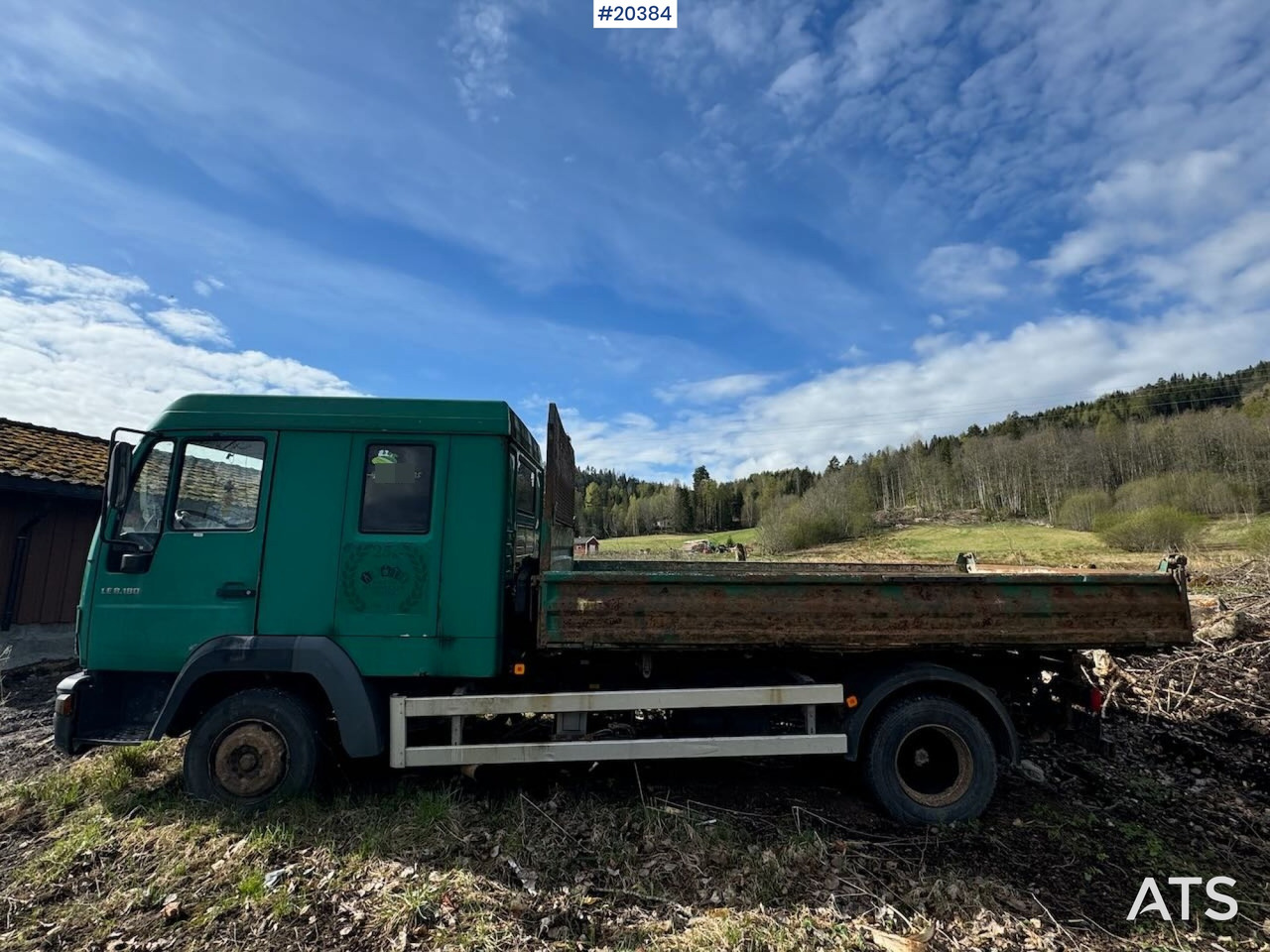 MAN LE8.180 - Lava-kuorma-auto: kuva MAN LE8.180 - Lava-kuorma-auto MAN LE8.180 - Lava-kuorma-auto: kuva MAN LE8.180 - Lava-kuorma-auto