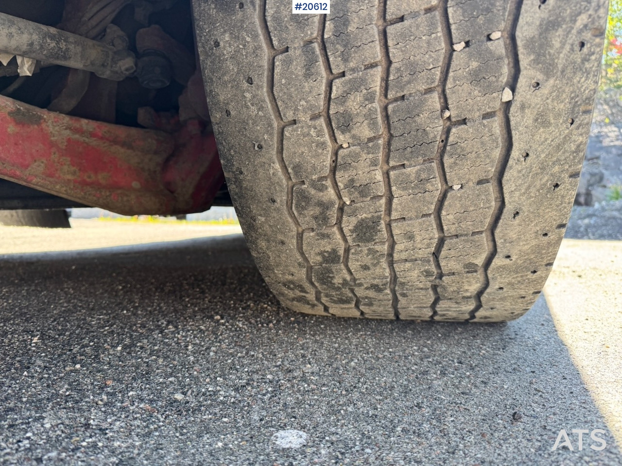 Lava-kuorma-auto MAN TGX 580: kuva Lava-kuorma-auto MAN TGX 580