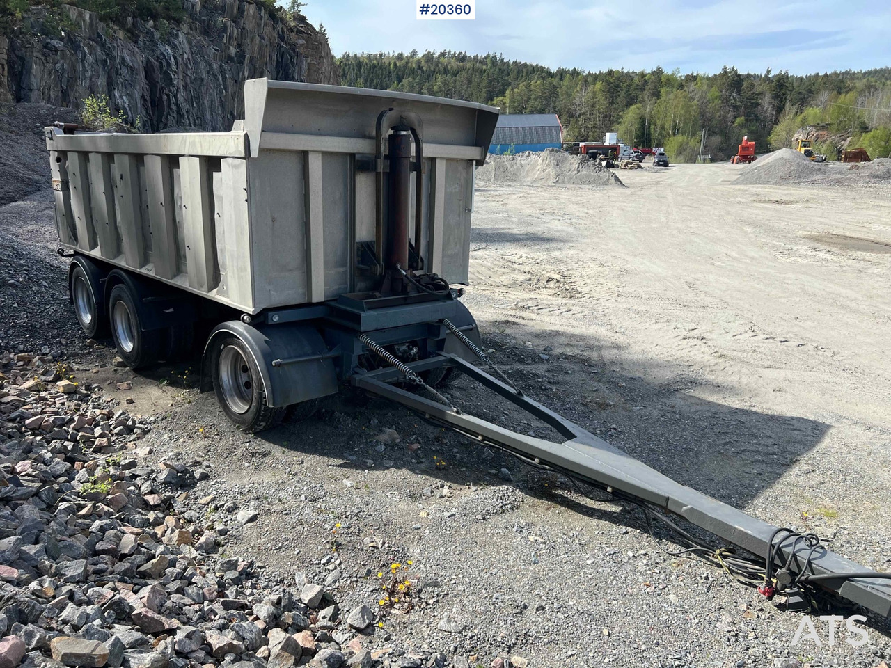 Maur 3 akslet slephenger - Kippiauto perävaunu: kuva Maur 3 akslet slephenger - Kippiauto perävaunu Maur 3 akslet slephenger - Kippiauto perävaunu: kuva Maur 3 akslet slephenger - Kippiauto perävaunu