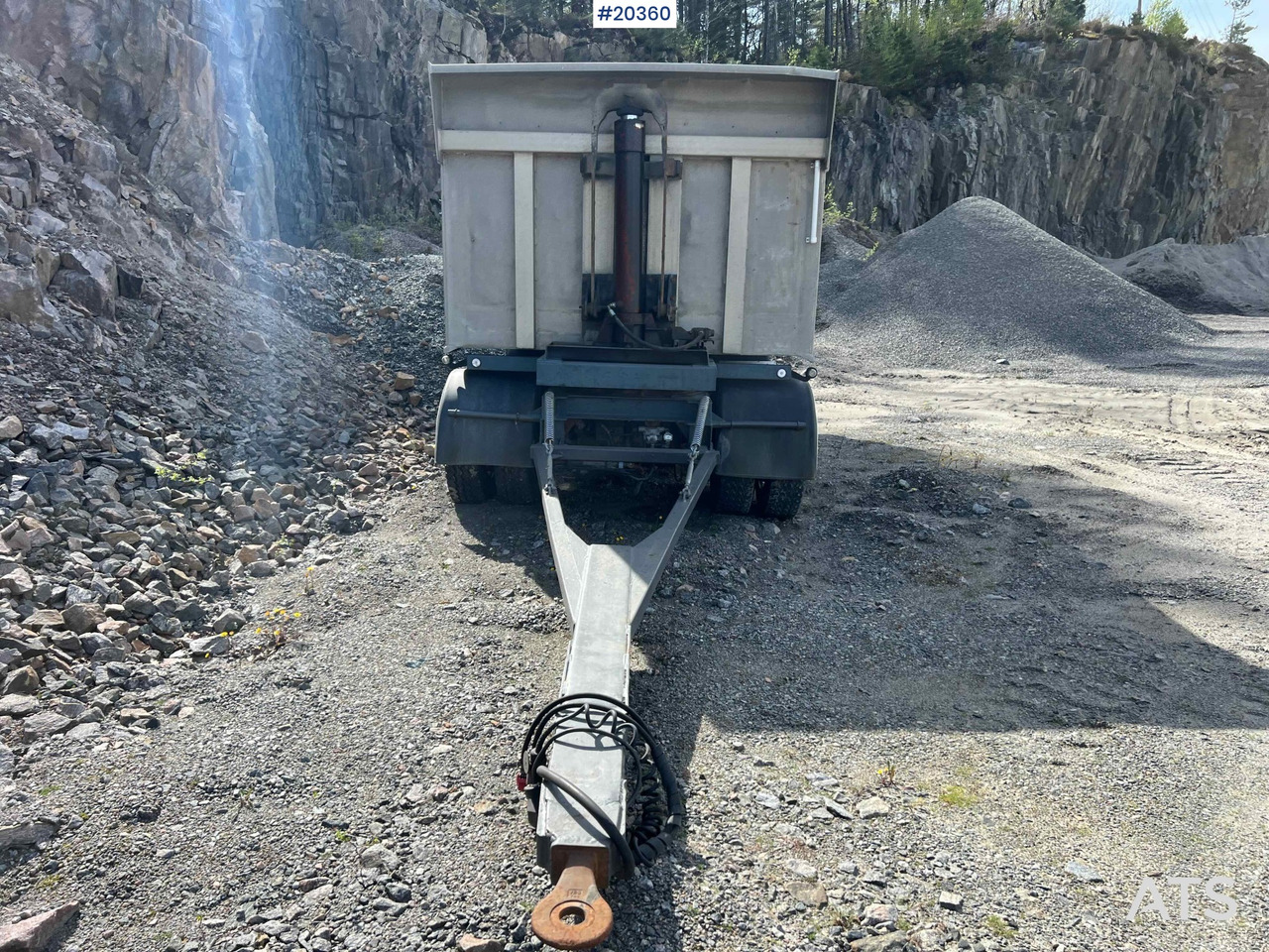 Maur 3 akslet slephenger - Kippiauto perävaunu: kuva Maur 3 akslet slephenger - Kippiauto perävaunu Maur 3 akslet slephenger - Kippiauto perävaunu: kuva Maur 3 akslet slephenger - Kippiauto perävaunu