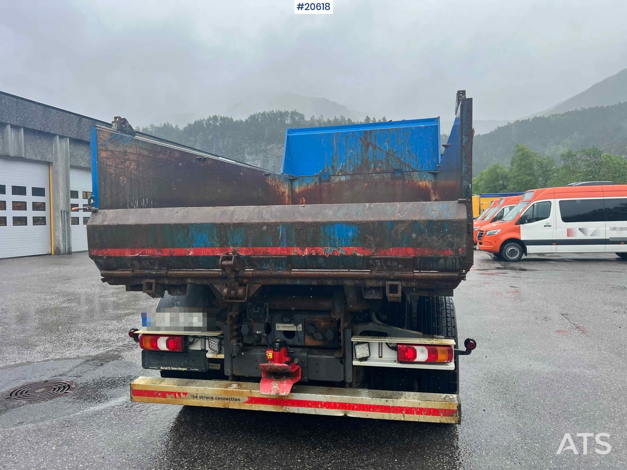 Leasing Mercedes Arocs 2651 Mercedes Arocs 2651: kuva Leasing Mercedes Arocs 2651 Mercedes Arocs 2651