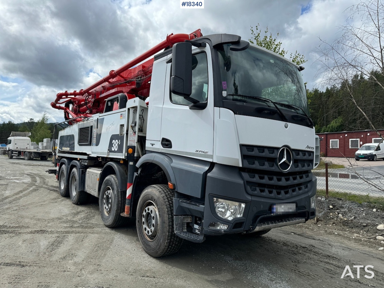 Mercedes Arocs - Betonipumppuauto: kuva Mercedes Arocs - Betonipumppuauto Mercedes Arocs - Betonipumppuauto: kuva Mercedes Arocs - Betonipumppuauto