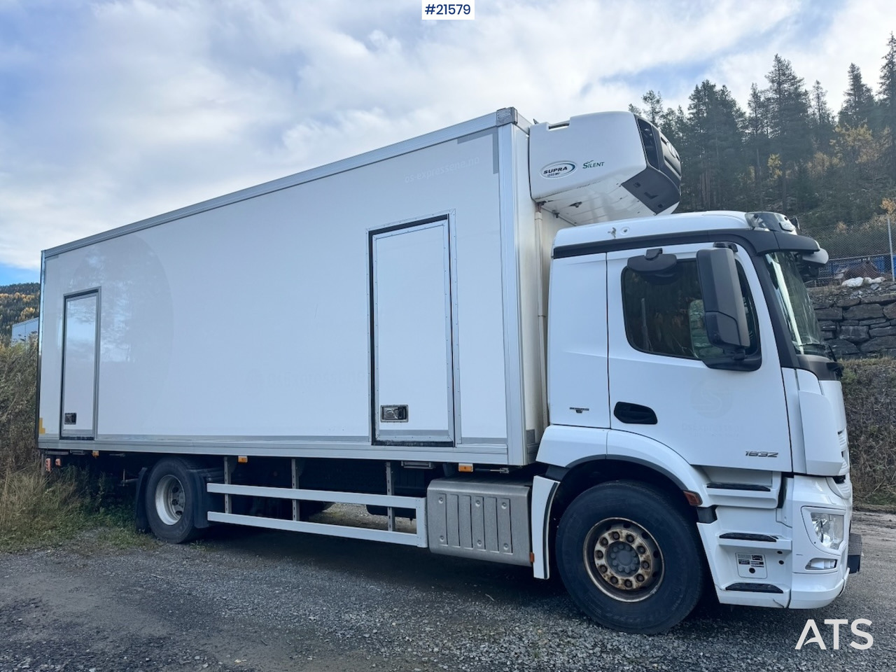 Mercedes-Benz Antos 1832 m/ Full sideåpning og Kjøl/frys. - Umpikori kuorma-auto: kuva Mercedes-Benz Antos 1832 m/ Full sideåpning og Kjøl/frys. - Umpikori kuorma-auto Mercedes-Benz Antos 1832 m/ Full sideåpning og Kjøl/frys. - Umpikori kuorma-auto: kuva Mercedes-Benz Antos 1832 m/ Full sideåpning og Kjøl/frys. - Umpikori kuorma-auto