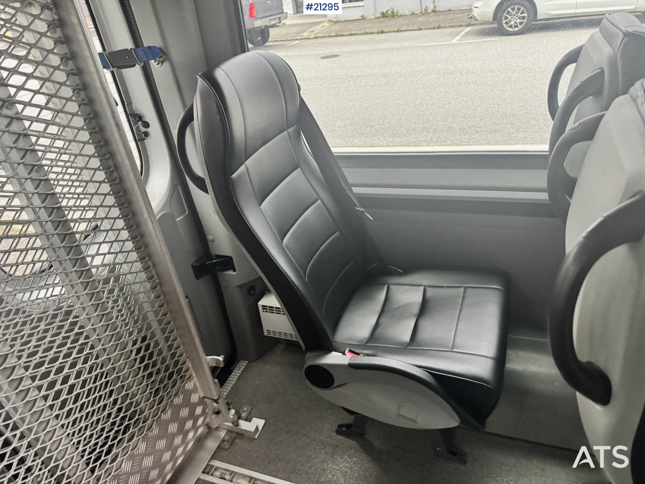 Leasing Mercedes Sprinter 316 Mercedes Sprinter 316: kuva Leasing Mercedes Sprinter 316 Mercedes Sprinter 316
