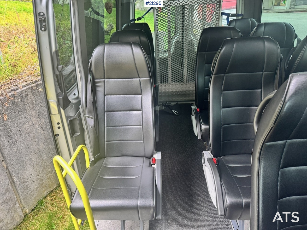 Leasing Mercedes Sprinter 316 Mercedes Sprinter 316: kuva Leasing Mercedes Sprinter 316 Mercedes Sprinter 316