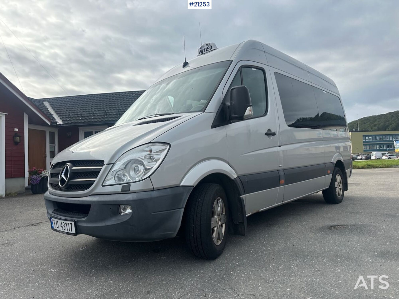 Mercedes Sprinter - Minibussi, Pikkubussi: kuva Mercedes Sprinter - Minibussi, Pikkubussi Mercedes Sprinter - Minibussi, Pikkubussi: kuva Mercedes Sprinter - Minibussi, Pikkubussi