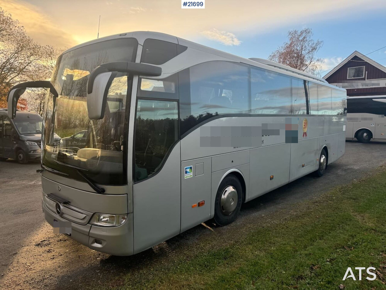 Mercedes Tourismo Turbuss. 45+2 seter. - Turistibussi: kuva Mercedes Tourismo Turbuss. 45+2 seter. - Turistibussi Mercedes Tourismo Turbuss. 45+2 seter. - Turistibussi: kuva Mercedes Tourismo Turbuss. 45+2 seter. - Turistibussi