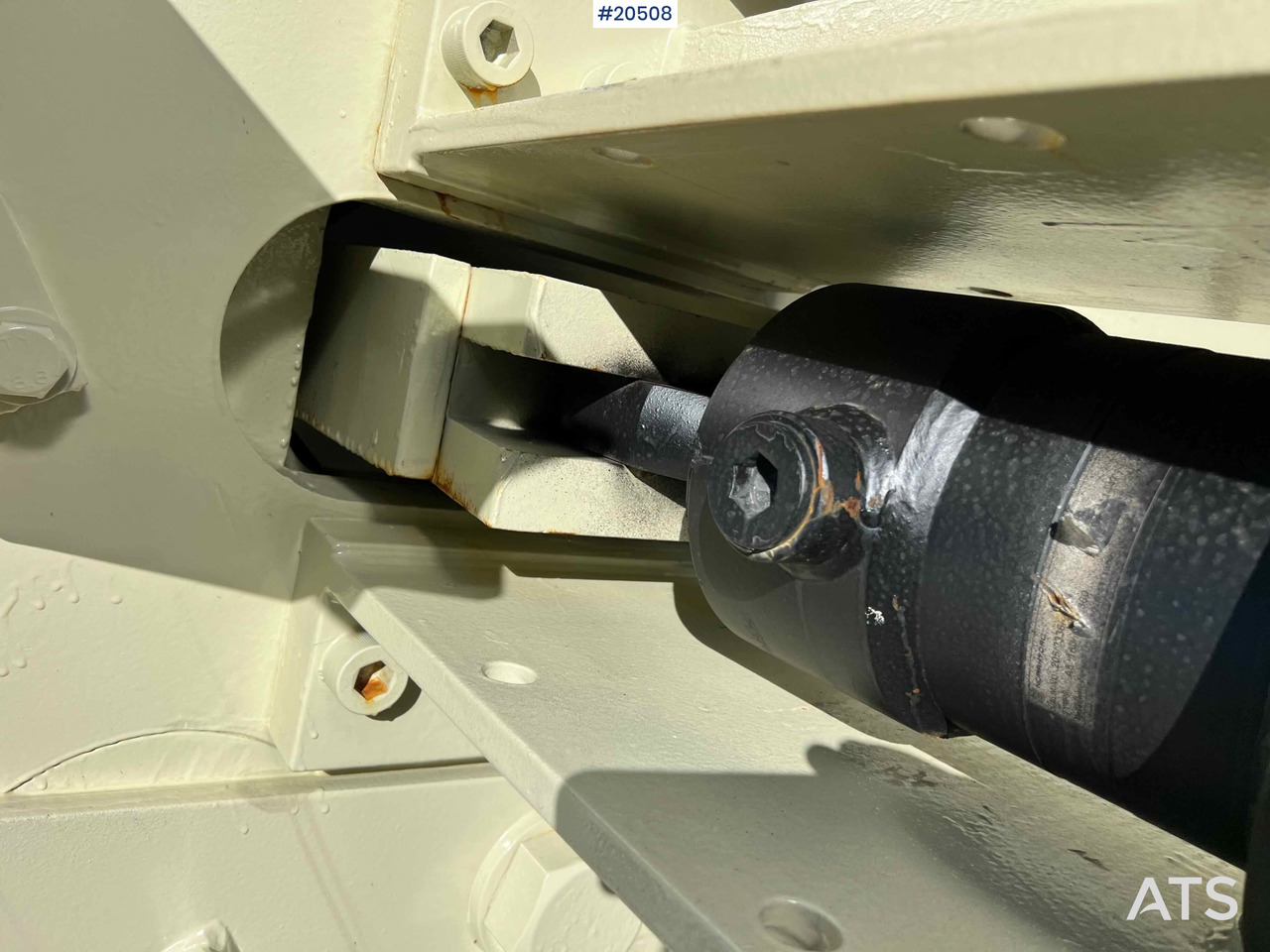 Leukamurskain Metso C145: kuva Leukamurskain Metso C145