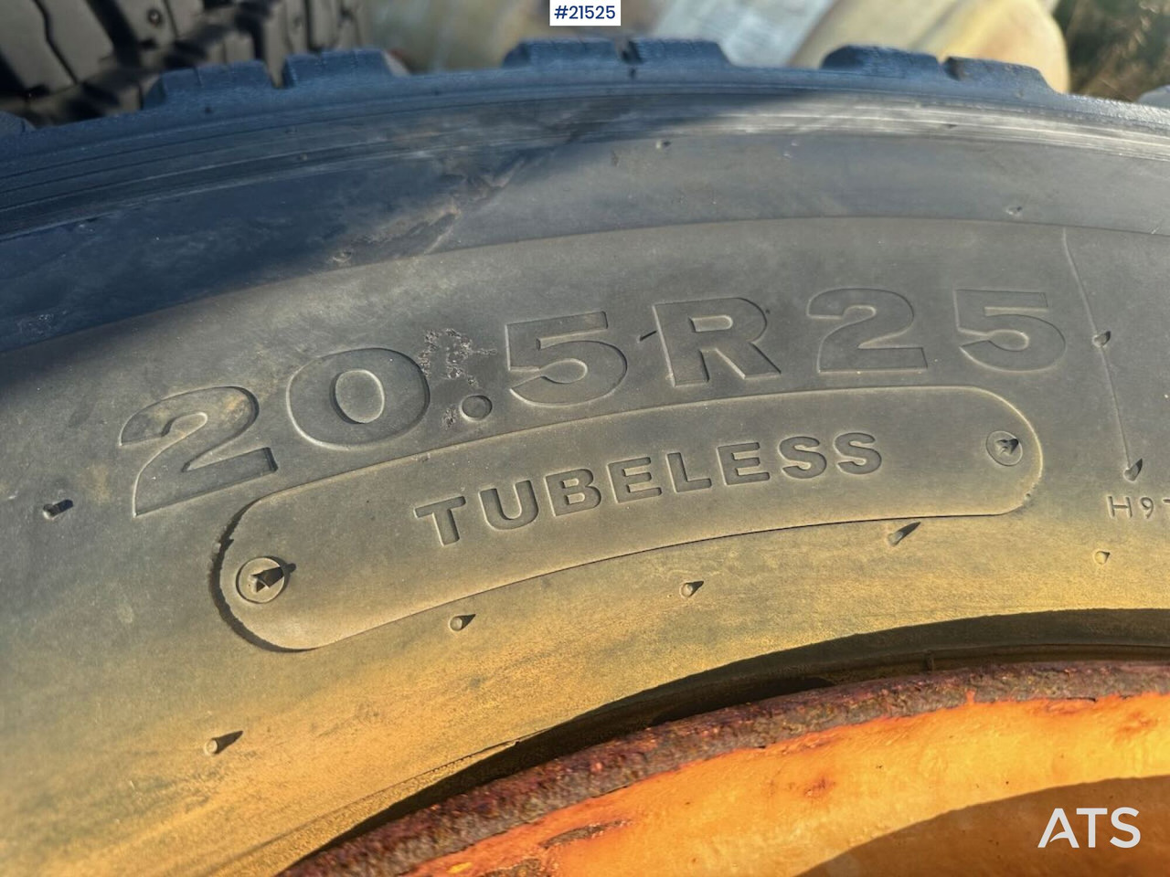 Michelin hjullaster dekk til Volvo L110 - Täydellinen pyörä - Rakennuskoneet: kuva Michelin hjullaster dekk til Volvo L110 - Täydellinen pyörä - Rakennuskoneet Michelin hjullaster dekk til Volvo L110 - Täydellinen pyörä - Rakennuskoneet: kuva Michelin hjullaster dekk til Volvo L110 - Täydellinen pyörä - Rakennuskoneet