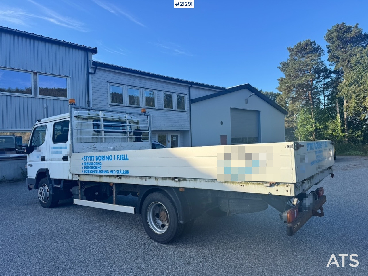 Mitsubishi Fuso Canter - Lava-kuorma-auto: kuva Mitsubishi Fuso Canter - Lava-kuorma-auto Mitsubishi Fuso Canter - Lava-kuorma-auto: kuva Mitsubishi Fuso Canter - Lava-kuorma-auto