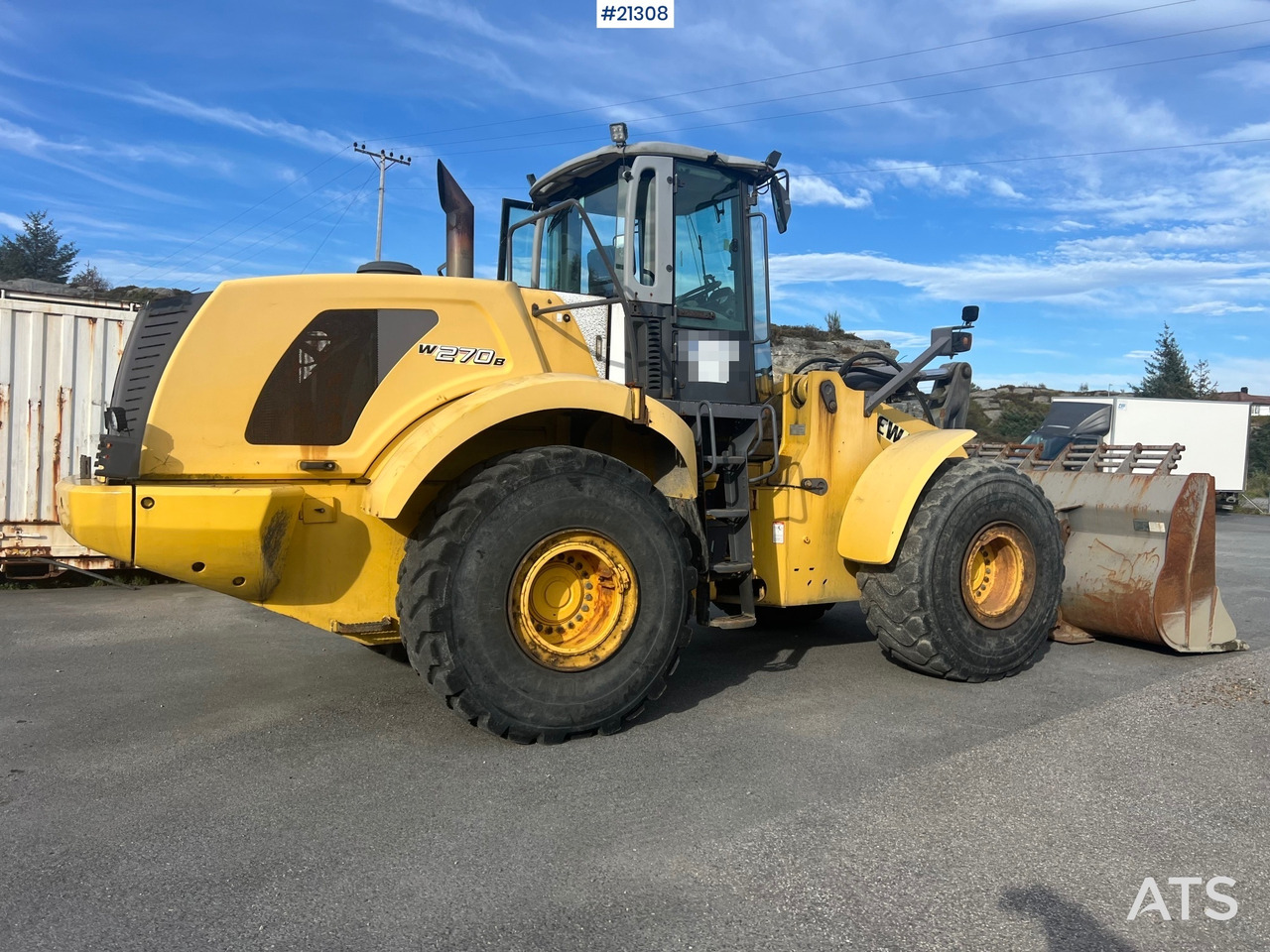 New Holland w270B - Pyöräkuormaaja: kuva New Holland w270B - Pyöräkuormaaja New Holland w270B - Pyöräkuormaaja: kuva New Holland w270B - Pyöräkuormaaja