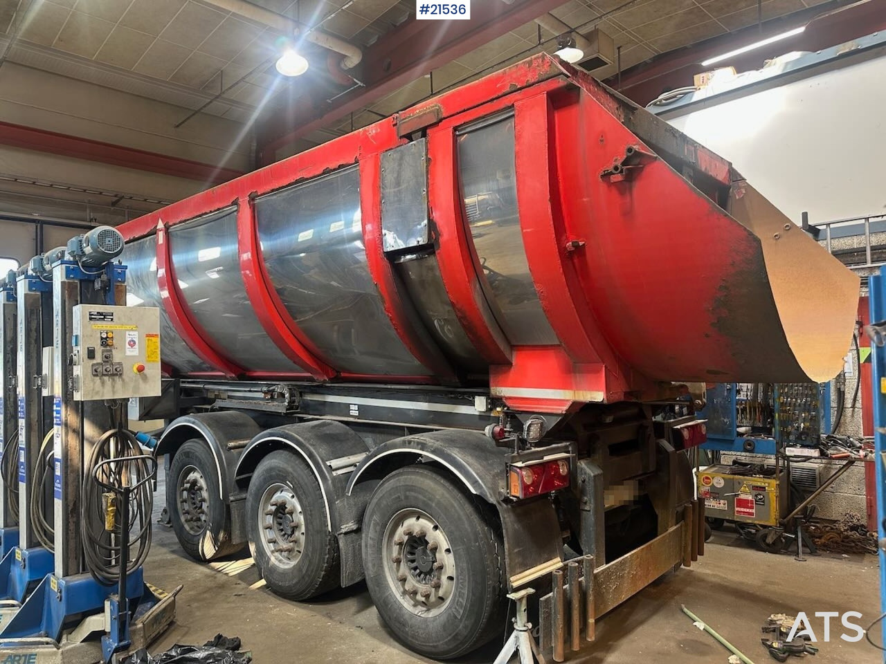 Nor-Slep SE-42 3 akslet tippsemi m/ kapellduk - Kippiauto puoliperävaunu: kuva Nor-Slep SE-42 3 akslet tippsemi m/ kapellduk - Kippiauto puoliperävaunu Nor-Slep SE-42 3 akslet tippsemi m/ kapellduk - Kippiauto puoliperävaunu: kuva Nor-Slep SE-42 3 akslet tippsemi m/ kapellduk - Kippiauto puoliperävaunu