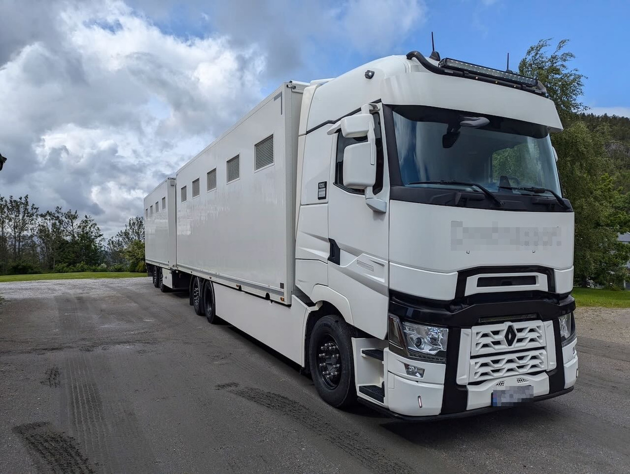 Renault 520T High 6x2 Dyretransportbil m/ HFR Henger - Eläinten kuljetus kuorma-auto: kuva Renault 520T High 6x2 Dyretransportbil m/ HFR Henger - Eläinten kuljetus kuorma-auto Renault 520T High 6x2 Dyretransportbil m/ HFR Henger - Eläinten kuljetus kuorma-auto: kuva Renault 520T High 6x2 Dyretransportbil m/ HFR Henger - Eläinten kuljetus kuorma-auto