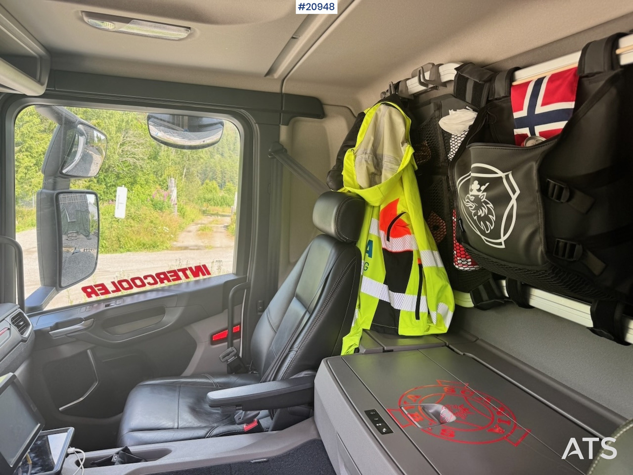 Roska-auto Scania P410: kuva Roska-auto Scania P410