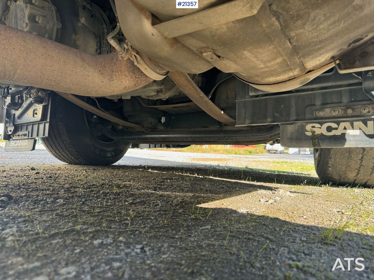 Konttialus/ Vaihtokuormatilat kuorma-auto Scania R580: kuva Konttialus/ Vaihtokuormatilat kuorma-auto Scania R580