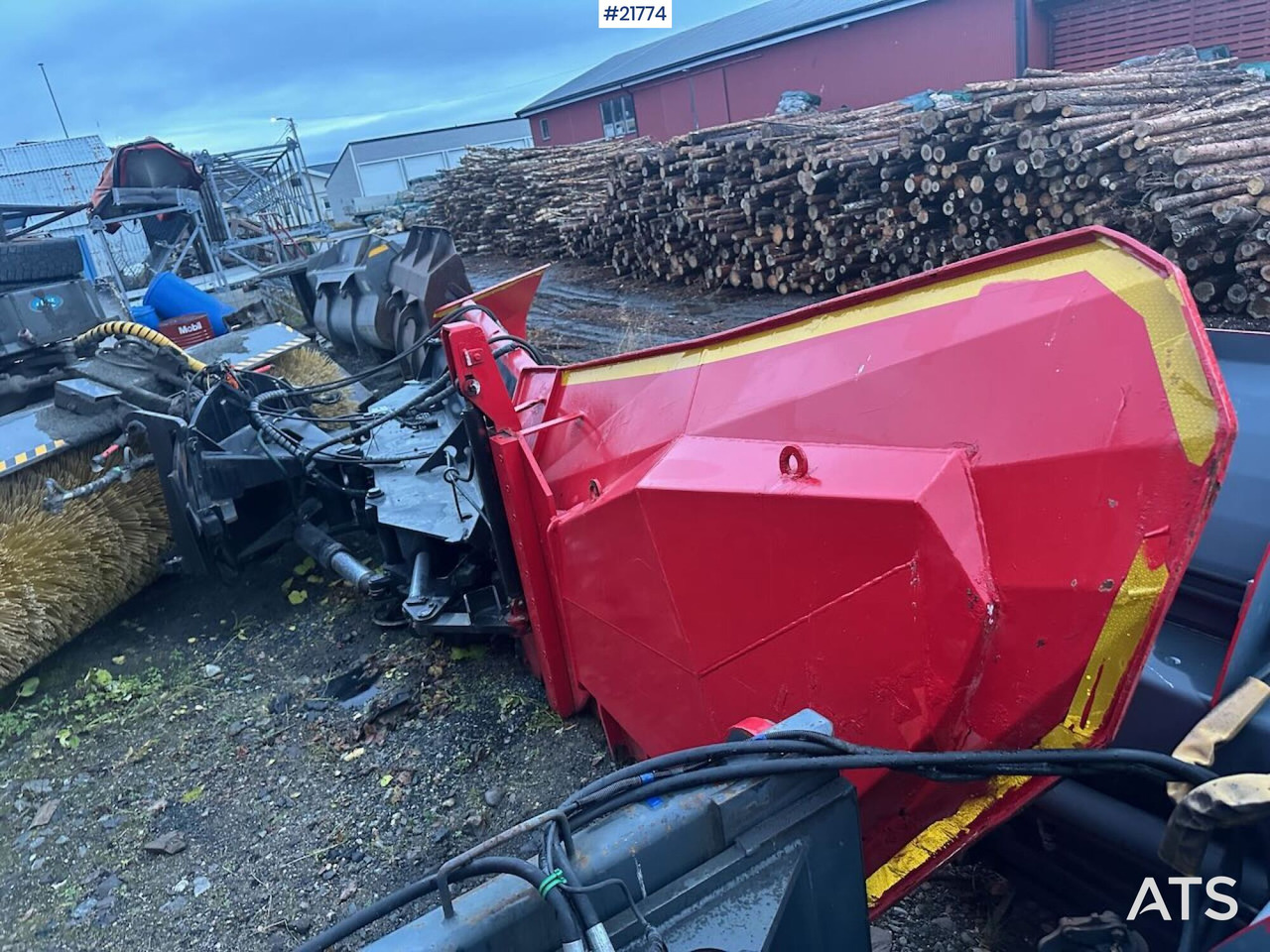 Siljum Klappvinge skuffe - Lumiaura: kuva Siljum Klappvinge skuffe - Lumiaura Siljum Klappvinge skuffe - Lumiaura: kuva Siljum Klappvinge skuffe - Lumiaura