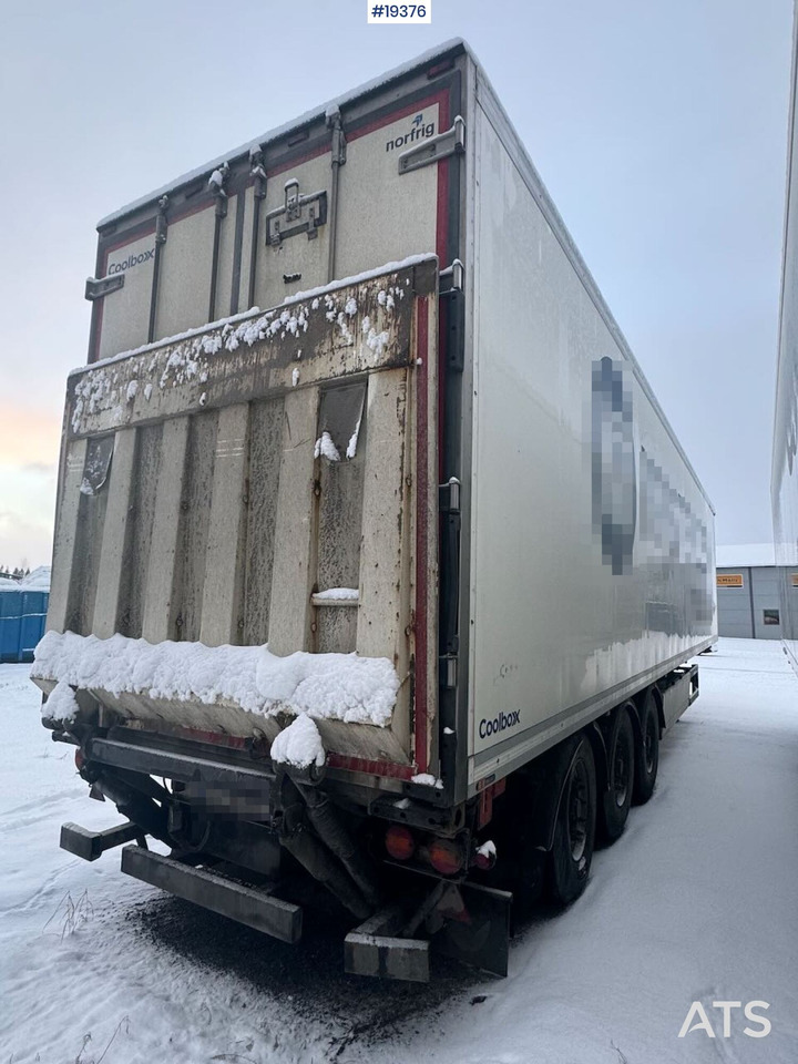 System trailer skapsemi - Refrigeraattori puoliperävaunu: kuva System trailer skapsemi - Refrigeraattori puoliperävaunu System trailer skapsemi - Refrigeraattori puoliperävaunu: kuva System trailer skapsemi - Refrigeraattori puoliperävaunu