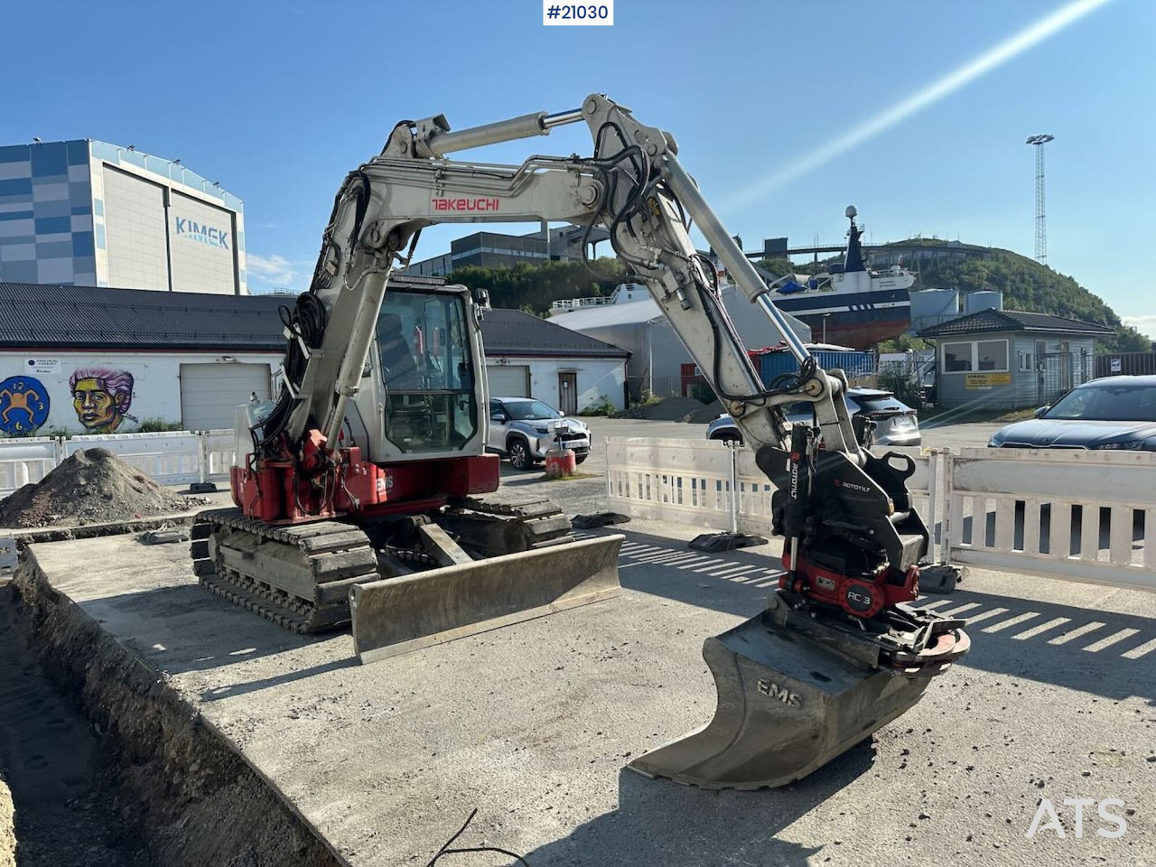 Takeuchi TB280FR - Minikuormaaja: kuva Takeuchi TB280FR - Minikuormaaja Takeuchi TB280FR - Minikuormaaja: kuva Takeuchi TB280FR - Minikuormaaja