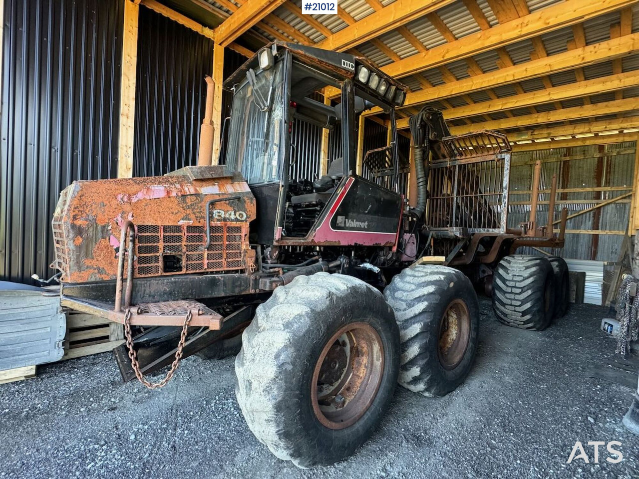 Valmet 840 - Kuormatraktori: kuva Valmet 840 - Kuormatraktori Valmet 840 - Kuormatraktori: kuva Valmet 840 - Kuormatraktori