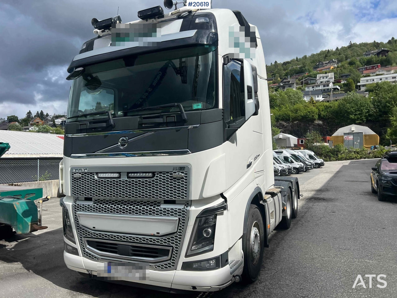 Vetopöytäauto Volvo FH650: kuva Vetopöytäauto Volvo FH650